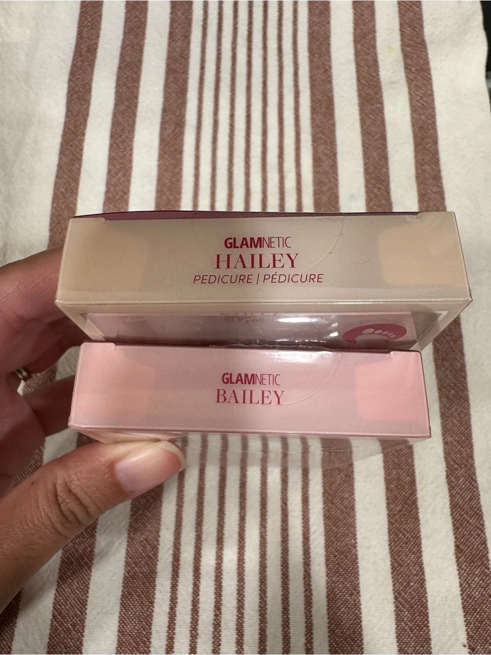 Glamnetic chrome press